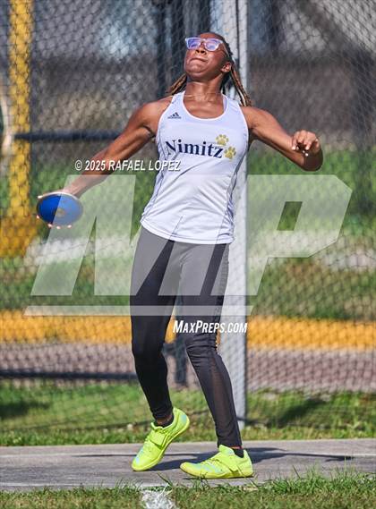 Thumbnail 1 in Panther Relays (Discus) photogallery.