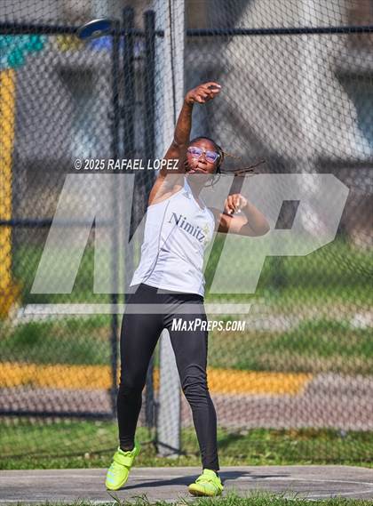 Thumbnail 2 in Panther Relays (Discus) photogallery.