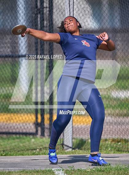 Thumbnail 3 in Panther Relays (Discus) photogallery.