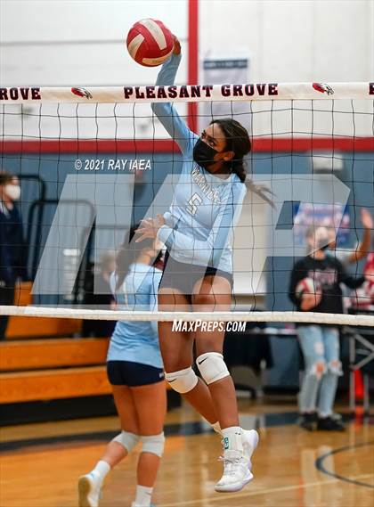 Thumbnail 2 in Valley Christian @ Pleasant Grove (CIF State D2 Playoffs) photogallery.