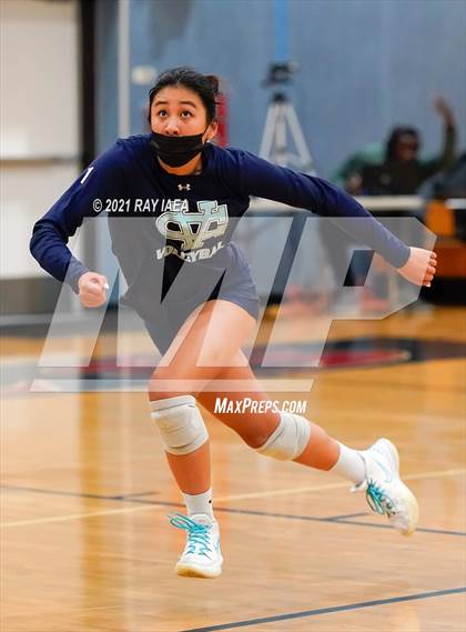 Thumbnail 2 in Valley Christian @ Pleasant Grove (CIF State D2 Playoffs) photogallery.
