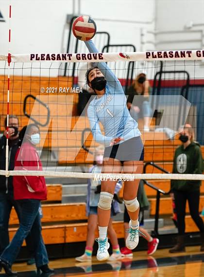 Thumbnail 2 in Valley Christian @ Pleasant Grove (CIF State D2 Playoffs) photogallery.