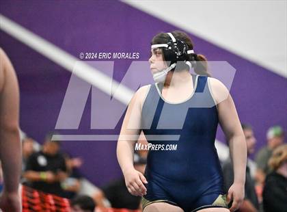 Thumbnail 2 in CIF SDS Masters Tournament (Finals) photogallery.