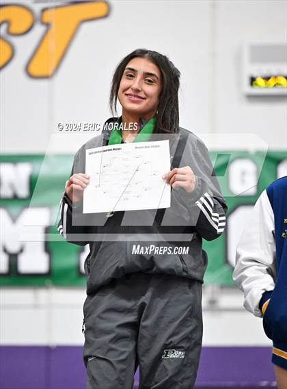 Thumbnail 2 in CIF SDS Masters Tournament (Finals) photogallery.