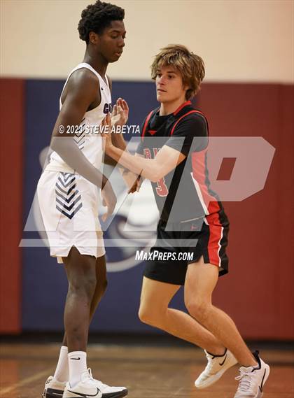 Thumbnail 2 in Central @ Cherokee Trail photogallery.