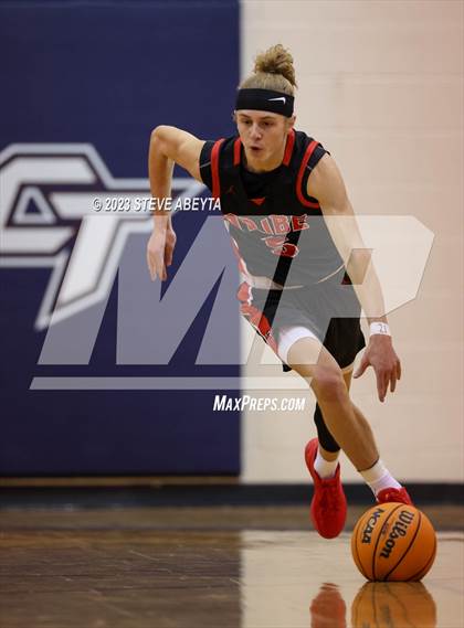 Thumbnail 3 in Central @ Cherokee Trail photogallery.