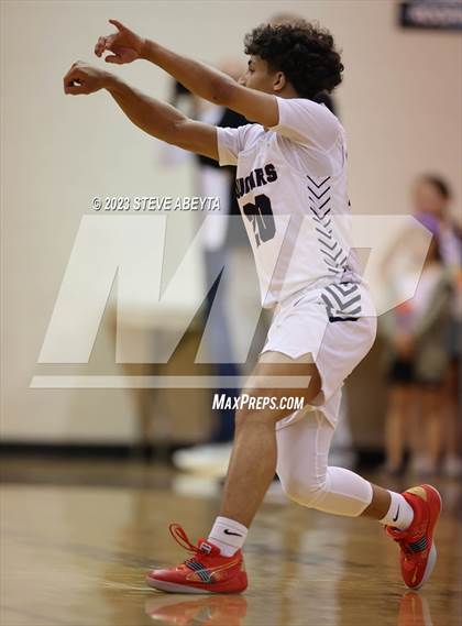 Thumbnail 3 in Central @ Cherokee Trail photogallery.