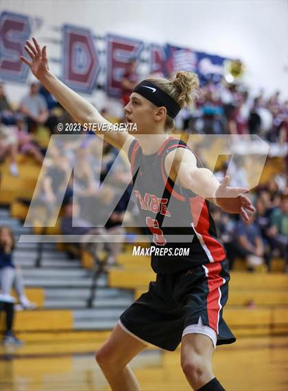 Thumbnail 1 in Central @ Cherokee Trail photogallery.