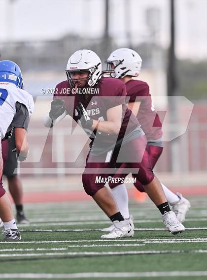 Thumbnail 2 in Hays @ Davenport (Freshman B) photogallery.