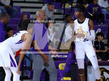 Thumbnail 1 in Dominguez vs. Lynwood photogallery.