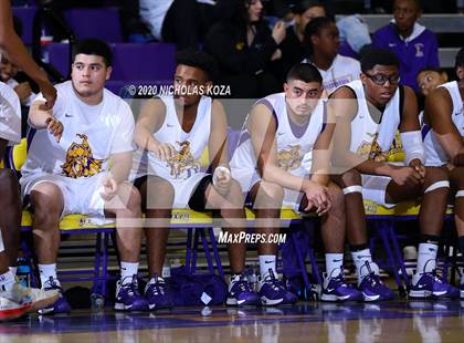 Thumbnail 3 in Dominguez vs. Lynwood photogallery.