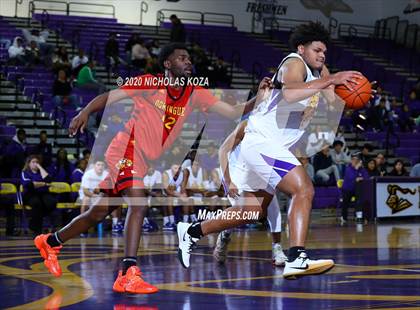Thumbnail 1 in Dominguez vs. Lynwood photogallery.