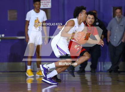 Thumbnail 1 in Dominguez vs. Lynwood photogallery.