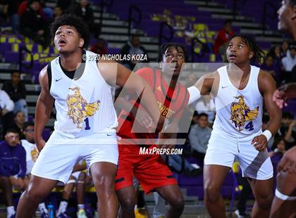 Thumbnail 1 in Dominguez vs. Lynwood photogallery.