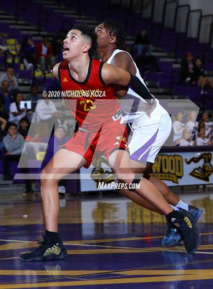 Thumbnail 3 in Dominguez vs. Lynwood photogallery.