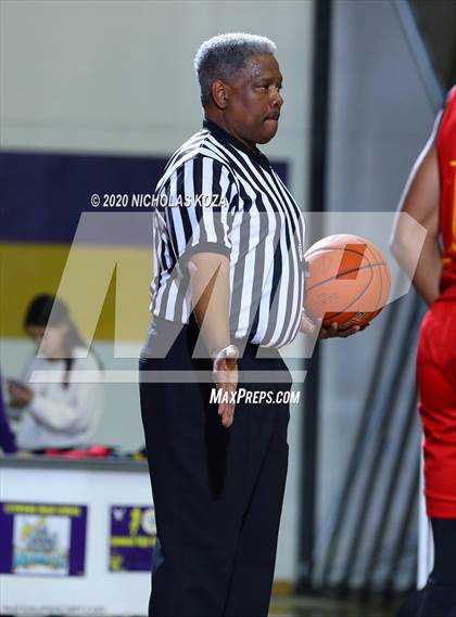 Thumbnail 2 in Dominguez vs. Lynwood photogallery.