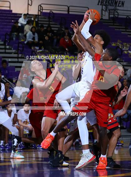 Thumbnail 1 in Dominguez vs. Lynwood photogallery.
