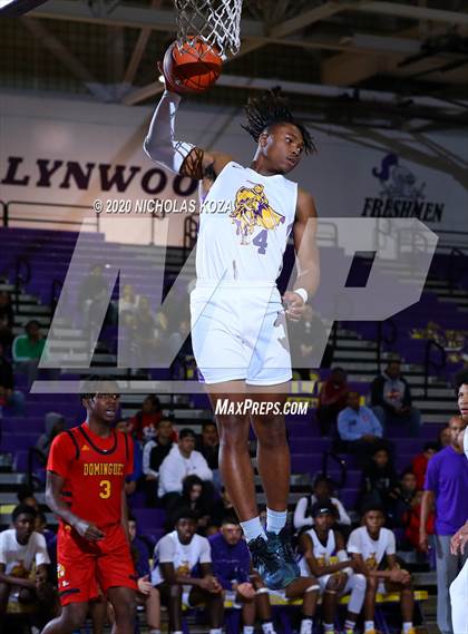 Thumbnail 2 in Dominguez vs. Lynwood photogallery.