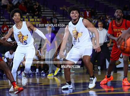 Thumbnail 1 in Dominguez vs. Lynwood photogallery.