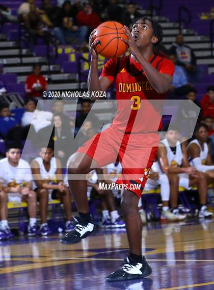 Thumbnail 2 in Dominguez vs. Lynwood photogallery.