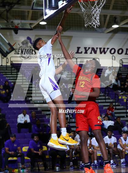 Thumbnail 1 in Dominguez vs. Lynwood photogallery.