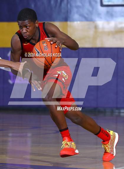 Thumbnail 1 in Dominguez vs. Lynwood photogallery.