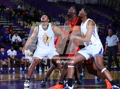 Thumbnail 2 in Dominguez vs. Lynwood photogallery.