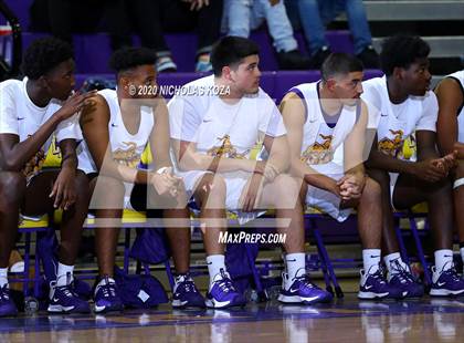 Thumbnail 1 in Dominguez vs. Lynwood photogallery.