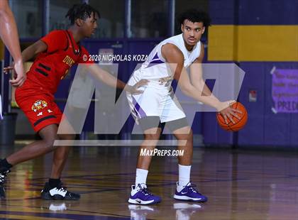 Thumbnail 2 in Dominguez vs. Lynwood photogallery.