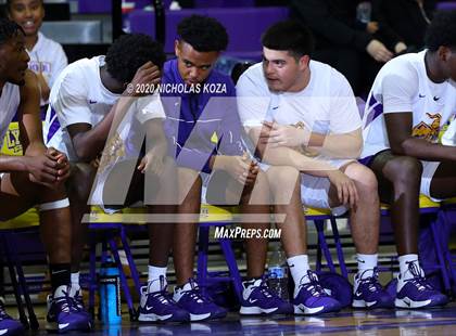 Thumbnail 1 in Dominguez vs. Lynwood photogallery.