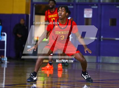 Thumbnail 3 in Dominguez vs. Lynwood photogallery.
