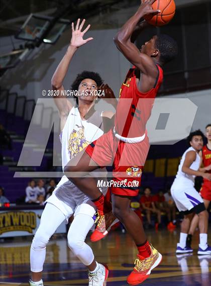 Thumbnail 2 in Dominguez vs. Lynwood photogallery.