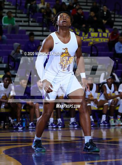 Thumbnail 1 in Dominguez vs. Lynwood photogallery.