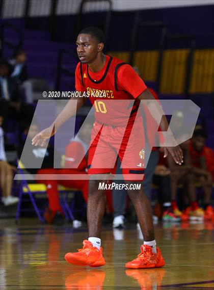 Thumbnail 1 in Dominguez vs. Lynwood photogallery.