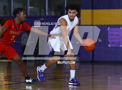 Thumbnail 1 in Dominguez vs. Lynwood photogallery.