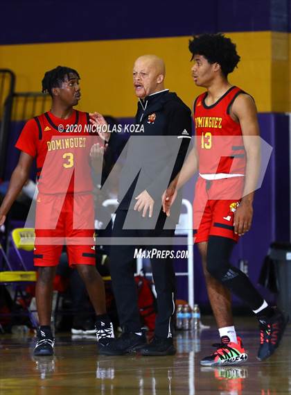 Thumbnail 2 in Dominguez vs. Lynwood photogallery.