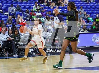 Thumbnail 1 in DeSoto vs. South Grand Prairie (UIL 6A State Final) photogallery.