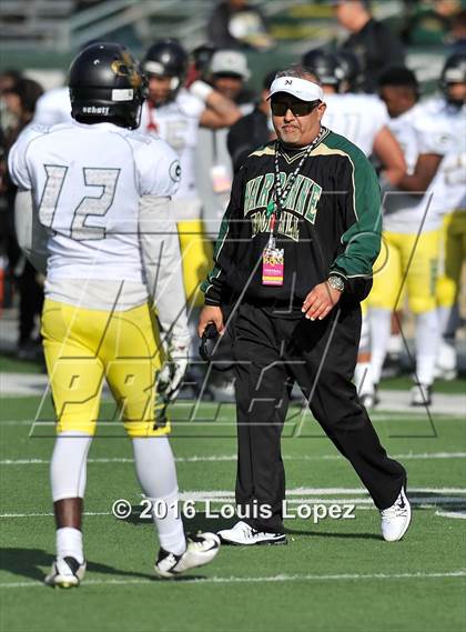Thumbnail 3 in Clayton Valley Charter vs. Narbonne (CIF State Division 1-A Final) photogallery.