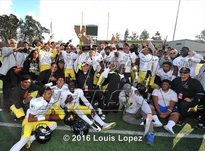 Thumbnail 3 in Clayton Valley Charter vs. Narbonne (CIF State Division 1-A Final) photogallery.