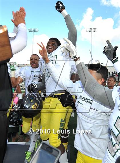 Thumbnail 3 in Clayton Valley Charter vs. Narbonne (CIF State Division 1-A Final) photogallery.