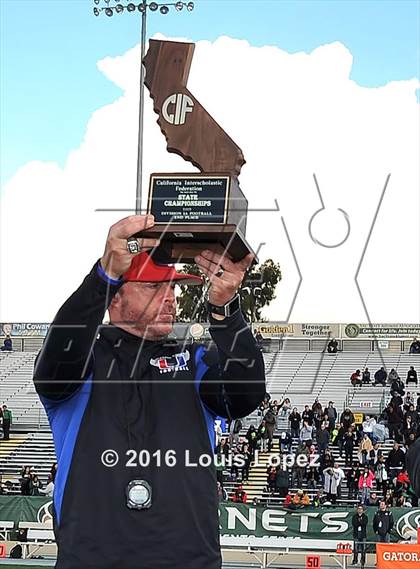 Thumbnail 3 in Clayton Valley Charter vs. Narbonne (CIF State Division 1-A Final) photogallery.