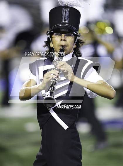 Thumbnail 1 in Clark @ Harlan (UIL 6A Football Bi-District Playoff) photogallery.