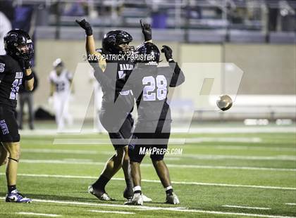 Thumbnail 3 in Clark @ Harlan (UIL 6A Football Bi-District Playoff) photogallery.