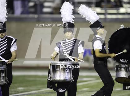 Thumbnail 2 in Clark @ Harlan (UIL 6A Football Bi-District Playoff) photogallery.