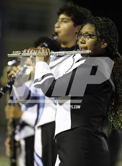 Thumbnail 1 in Clark @ Harlan (UIL 6A Football Bi-District Playoff) photogallery.