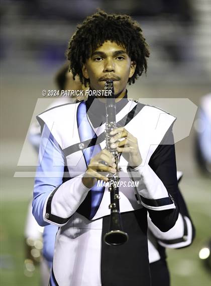 Thumbnail 2 in Clark @ Harlan (UIL 6A Football Bi-District Playoff) photogallery.