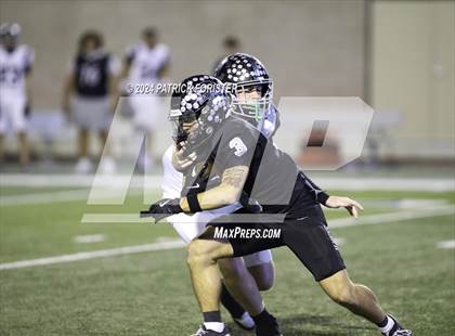 Thumbnail 1 in Clark @ Harlan (UIL 6A Football Bi-District Playoff) photogallery.