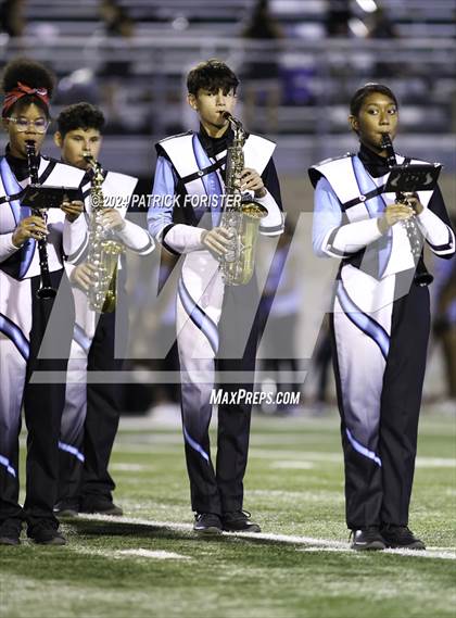 Thumbnail 2 in Clark @ Harlan (UIL 6A Football Bi-District Playoff) photogallery.