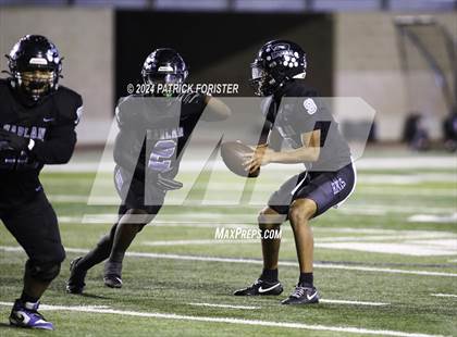 Thumbnail 2 in Clark @ Harlan (UIL 6A Football Bi-District Playoff) photogallery.