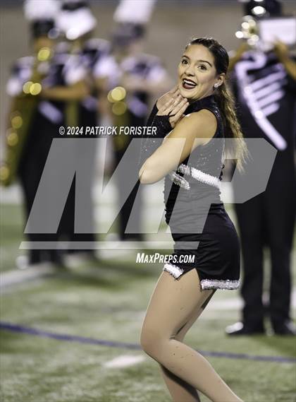Thumbnail 1 in Clark @ Harlan (UIL 6A Football Bi-District Playoff) photogallery.